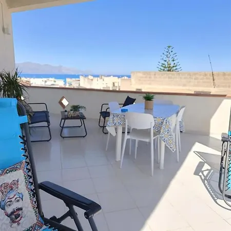 Apartment Onda Blu: Panoramic With Veranda And Parking *