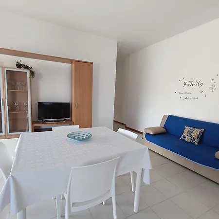 Onda Blu: Panoramic With Veranda And Parking Alcamo Marina